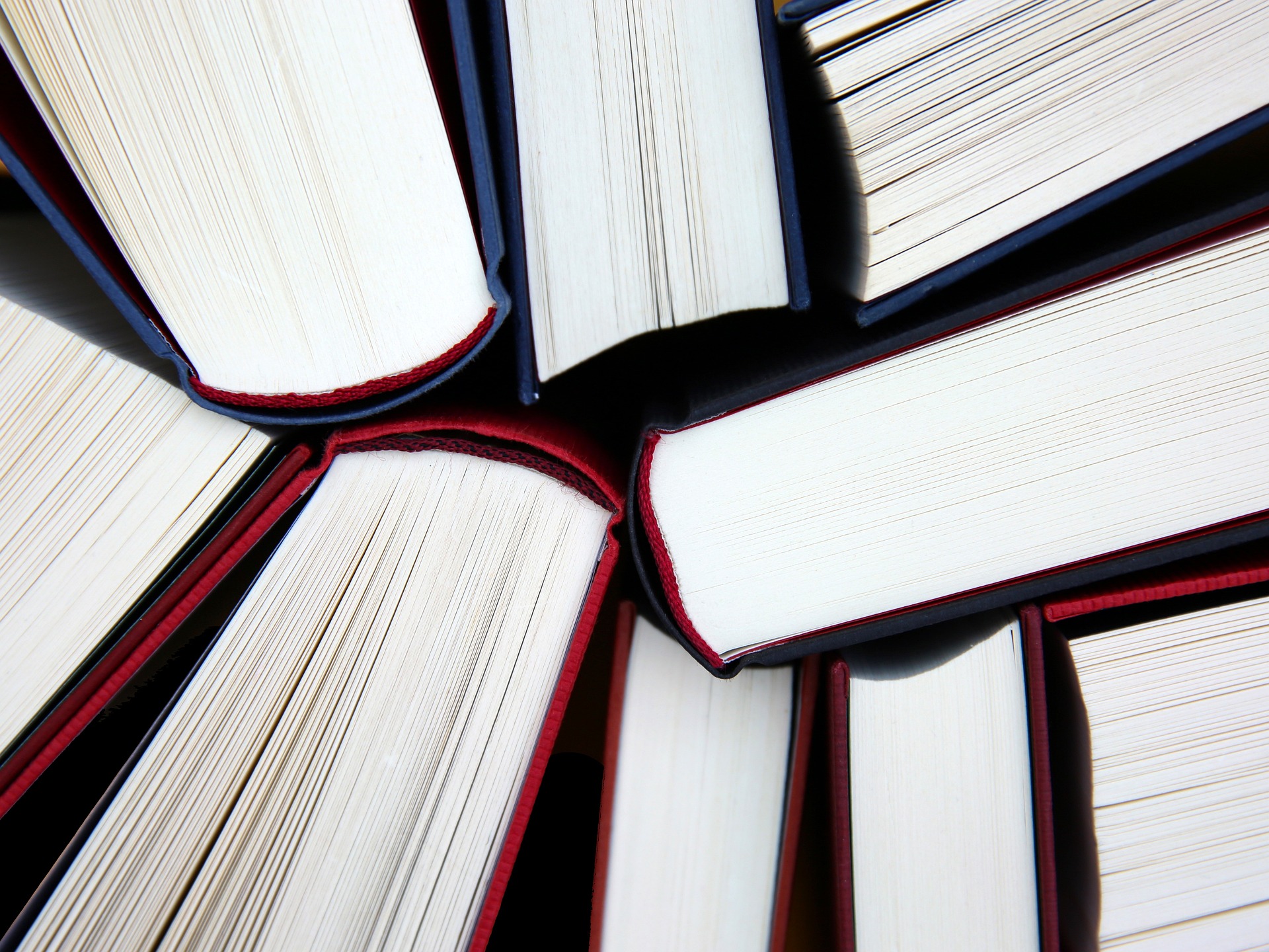 books-gd5829ba0f_1920